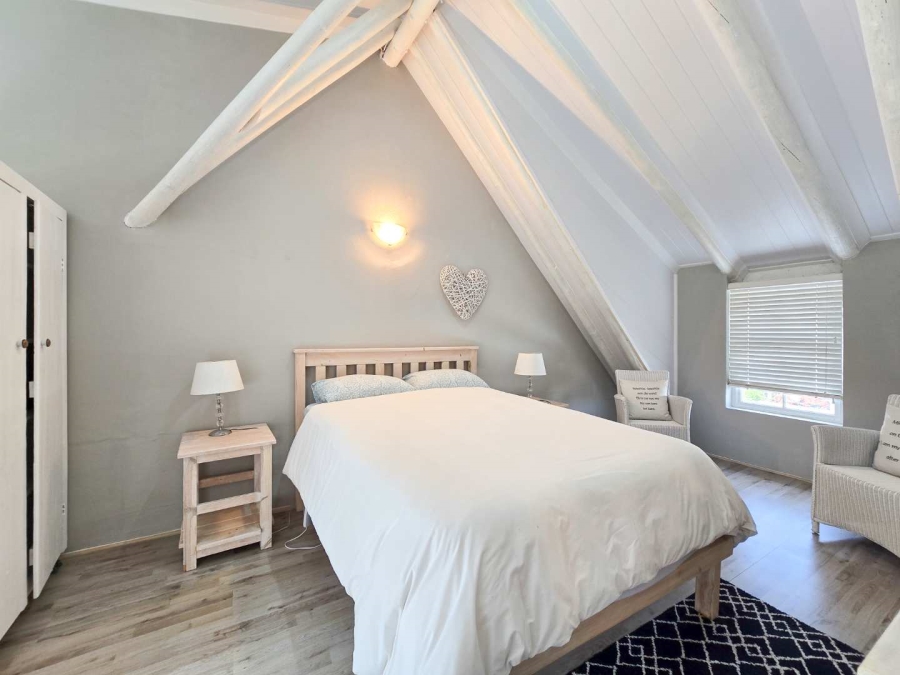 4 Bedroom Property for Sale in Stilbaai Wes Western Cape